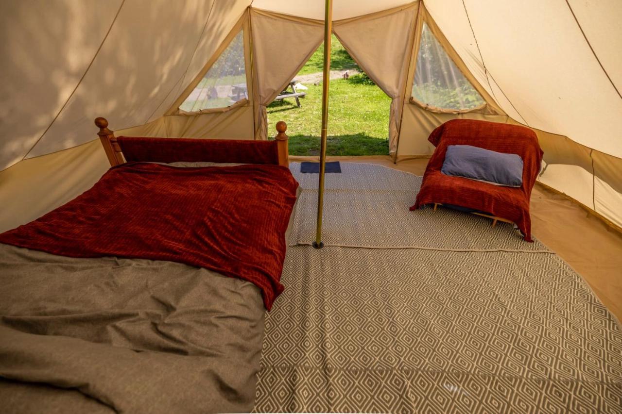 Naturally Glamping Kingsteignton Exteriör bild